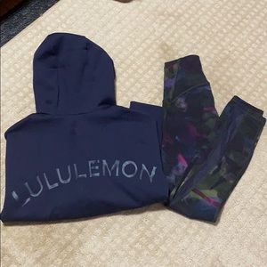Lululemon women’s tights and zip up set